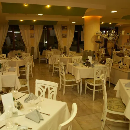 Fors Hotel 2*